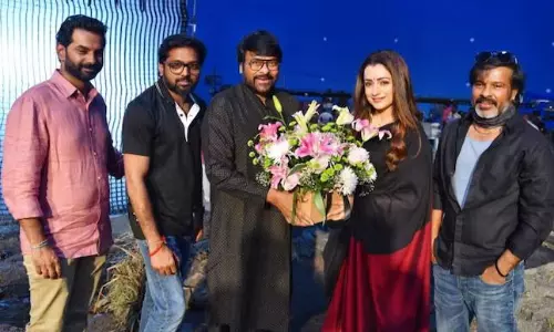 విశ్వంభర కి బురద కష్టాలు..!