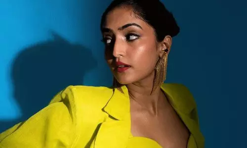 Reba Monica Johns Stunning Green Outfit