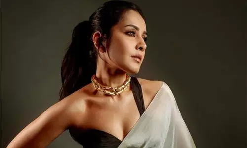 Raashi Khanna Explains Why Siddharth Malhotra Is Her Type!