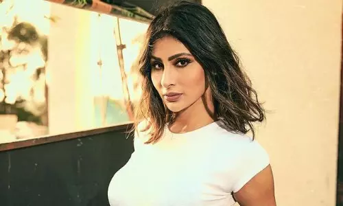 Mouni Roys Stylish Snaps That Wow!