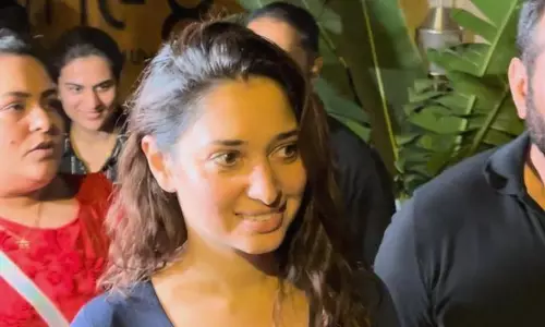 Tamannaah Wows Fans in Gorgeous Blue Dress!