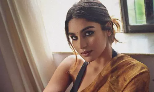 Yukti Tharejas Beauty in Biscuit Saree