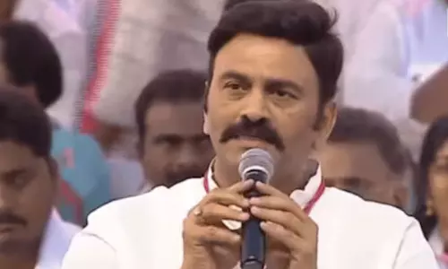 తప్పులు సరిద్దుకోమంటున్న  ట్రిపుల్  ఆర్... ఇంకా ఉంది!