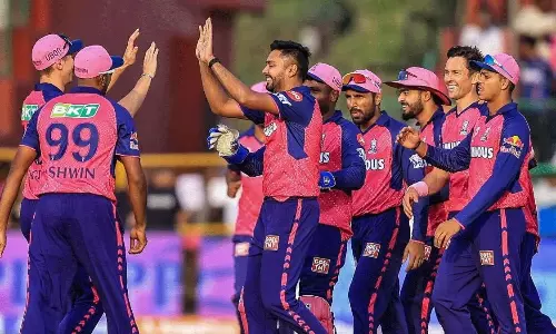 ముంబై ని వణికించేసిన రాజస్థాన్  బౌలర్స్... వరుసగా మూడోది!