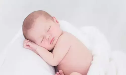 కెరీర్ పిచ్చలో మెషిన్లుగా మారిన ఈ పేరెంట్స్.. పాపను దత్తత ఇచ్చుడా?