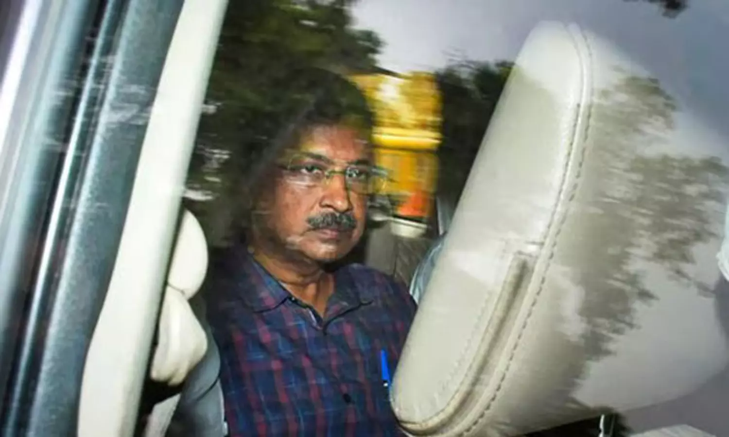 సీఎంగా కేజ్రీవాల్‌ కొనసాగడంపై హైకోర్టు కీలక వ్యాఖ్యలు!