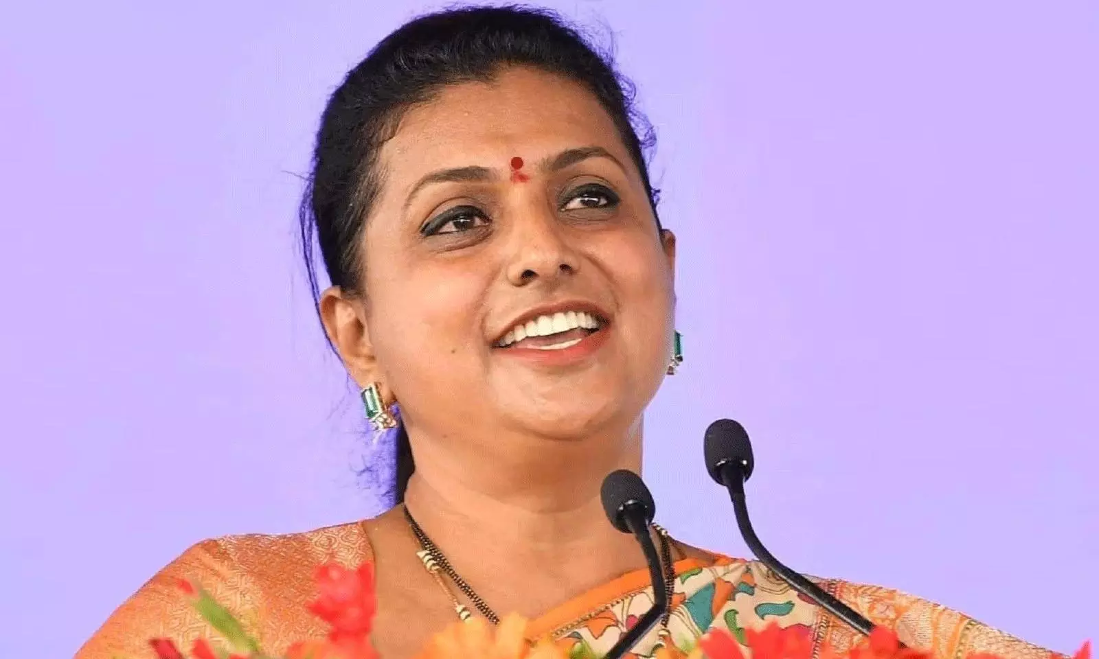 నగరిలో ఇంటిపోరు... రోజాకు  సహకరించేదెవరు?