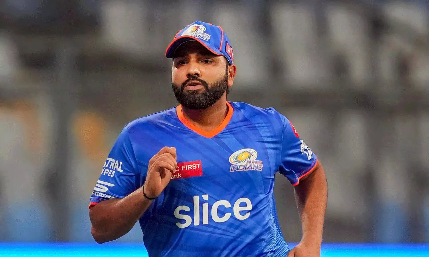 ముంబై కెప్టెన్  గా రోహిత్!... తాజా భేటీ అప్  డేట్  ఇదే!