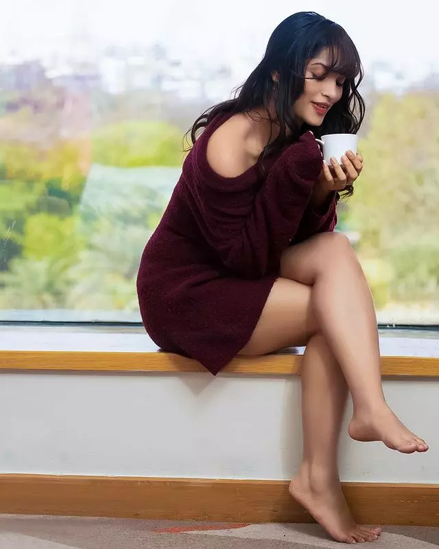 Subhashree Rayaguru Ditches the Anchor Look, Embraces Glam in Pink