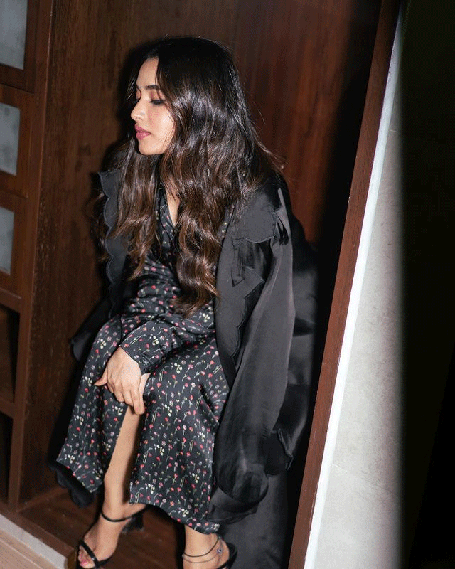 Priyanka Mohans Black Look is a Vibe!