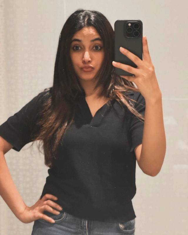 Priyanka Mohans Black Look is a Vibe!