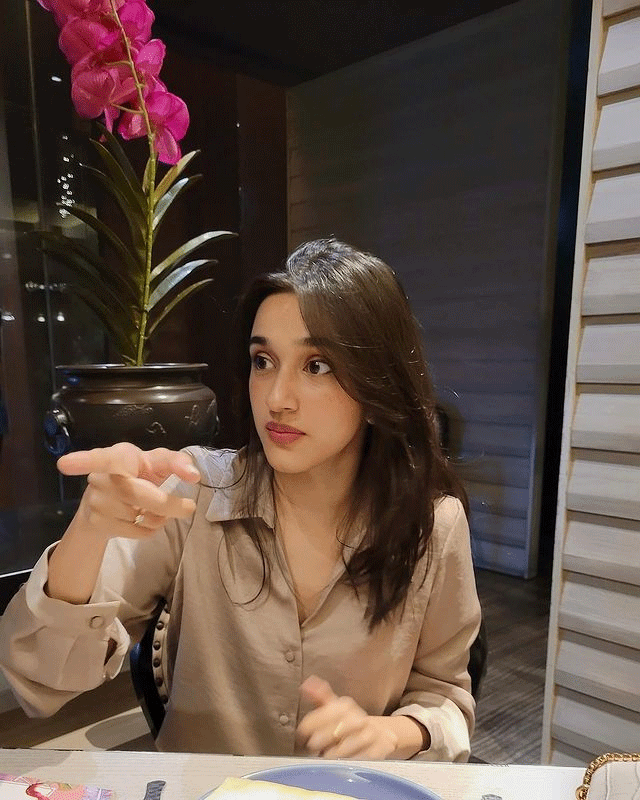 Nuvekshas White Hot Look is Giving Us All the Heart Eyes! Nuvekshas White Hot Look is Giving Us All the Heart Eyes!