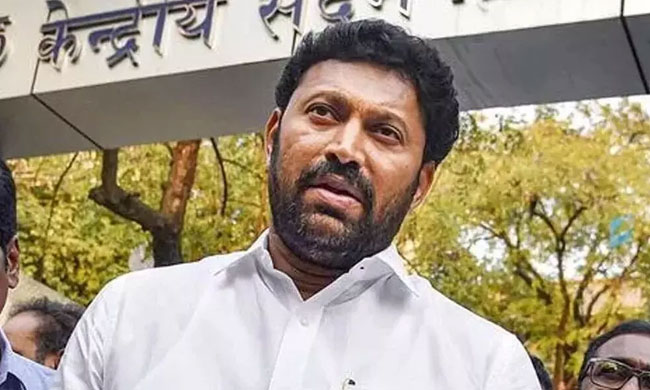 టైం లేదు వైఎస్ అవినాష్.. అక్కలకు గట్టి జవాబివ్వాల్సిందే! | Ys Avinash ...