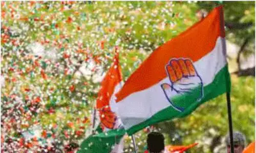 హస్తం ఖమ్మం గుప్పిట విప్పనిది అందుకేనా..?