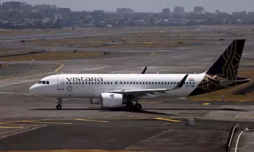 విస్తారా.. బుక్ చేసుకునే ముందు ఆలోచించాలట!