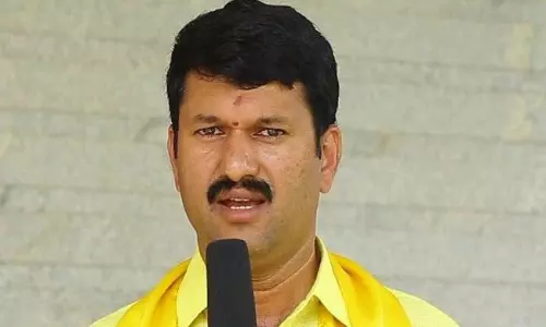 ఉగాది వేళ టీడీపీ అభ్యర్ధి కంట కన్నీరు !