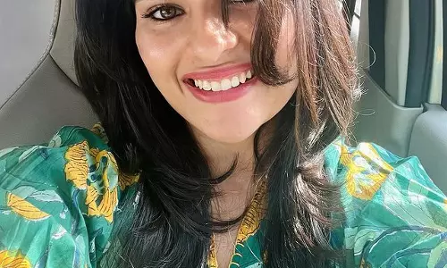 Setting Hearts Aflame: Kavya Kalyanrams Sizzling Moments