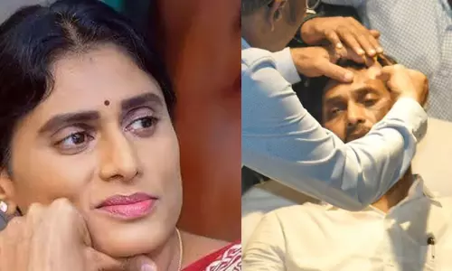 జగన్ పై దాడి... షర్మిళ ట్వీట్ లో ఆ ఒక్కమాటా నెట్టింట వైరల్!