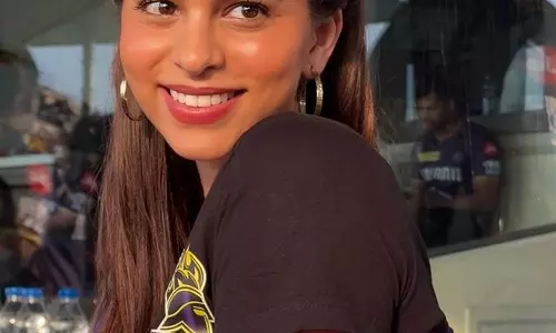 Suhana Khans Cool Pictures at IPL