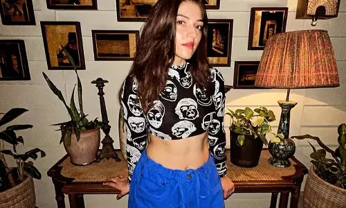 Mehreens Trendsetting Style Turn Heads