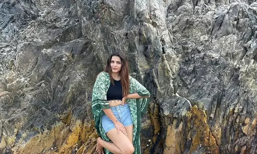 Pavani Gangireddy Charms in Casual Chic Look