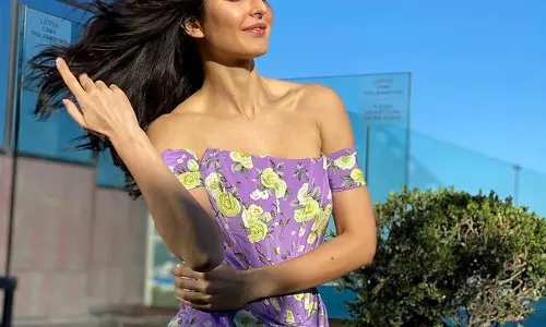 Katrina Kaif Stuns in Lavender Floral Dress! Katrina Kaif Stuns in Lavender Floral Dress!