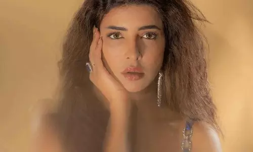 ఫోటో స్టోరి: ల‌క్ష్మీ మంచు కొత్త అవ‌తార్