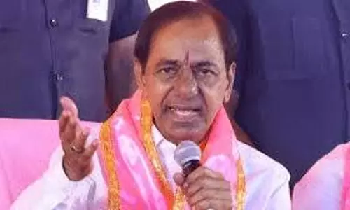 ఇదేం ఓవర్ కాన్ఫిడెన్సు? పోల్ స్ట్రాటజీ చెప్పేసిన కేసీఆర్!