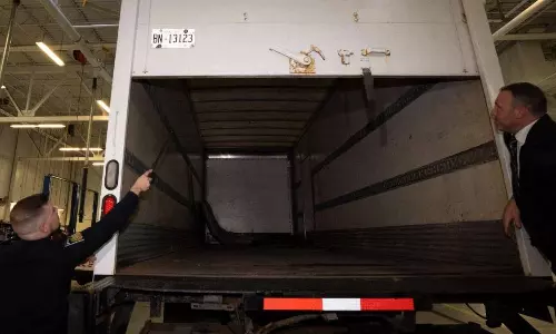 భారీ బంగారం కంటైనర్ మాయం... నిందితుల్లో భారత సంతతి వ్యక్తులు!