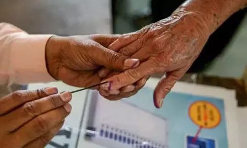 ఢమల్ ధమాకా : ఆ 14 గ్రామాలకు రెండు రాష్ట్రాలలో ఓట్లు!