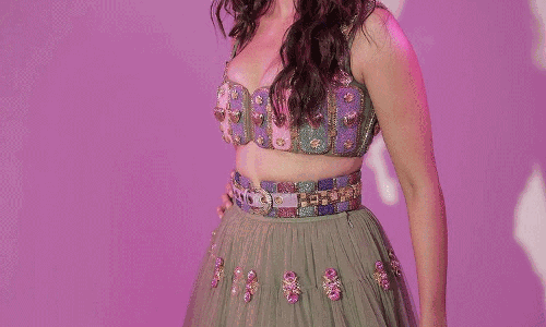 Beautiful Photos of Actress Mrunal Thakur