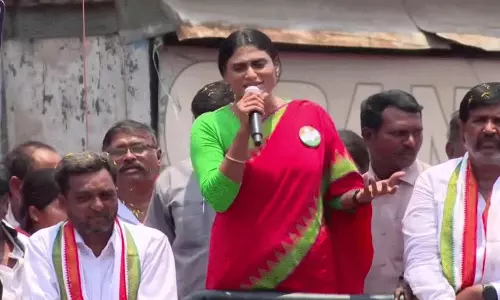 ష‌ర్మిల వ్యాఖ్య‌లు బూమ‌రాంగ్‌.. మాట మార్చేసిన కాంగ్రెస్ చీఫ్‌!