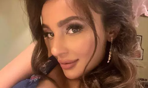 సూప‌ర్ హాట్ సీర‌త్.. ఫిదా కారా మ‌రి!