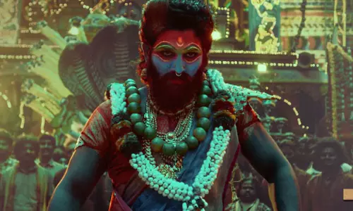 పుష్ప 2 ఒకటి వచ్చేస్తోంది.. అందరి చూపు అతనిపైనే..