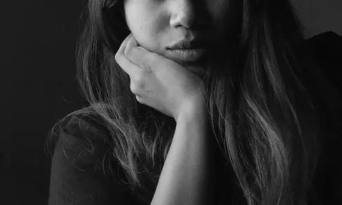 Nivetha Pethurajs Charming Photos: Black and White Beauty!