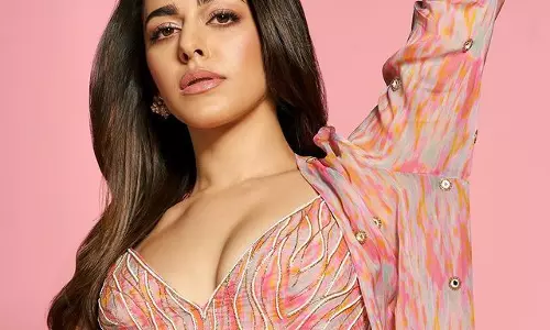 Alaya Fs Stylish Instagram Photos