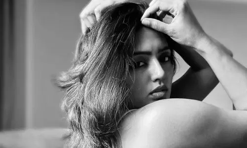 ఫోటో స్టోరీ : ఈషా పాప...కొంచెం కొత్తగా!