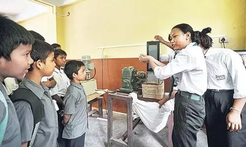 ఇండియాలోనే... ప్లాస్టిక్‌  తెండి పాఠశాలలో చేరండి!