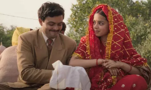 ఒకరి భార్య మరొకరికి.. ఓటీటీలోకి హిట్ మూవీ!