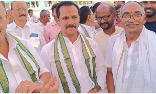 టీడీపీకి యనమల రాజీనామా... తెరపైకి సంచలన వ్యాఖ్యలు!