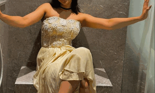 Madonna Sebastian: Still Owning Hearts with Her Latest Look! Madonna Sebastian: Still Owning Hearts with Her Latest Look!