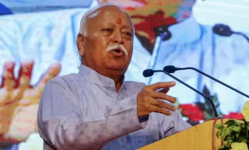 రిజర్వేషన్ల రద్దు మీద ఆరెస్సెస్ మాటే ఫైనల్ !?