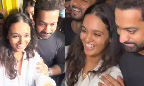 ఎన్టీఆర్ తో సెల్పీ..ల‌క్కీ గాళ్!