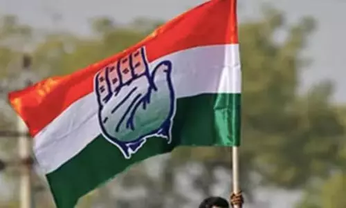 కేంద్రంలో కాంగ్రెస్ కూటమి వస్తే బాబుకు.. జగన్ కి దెబ్బ...!