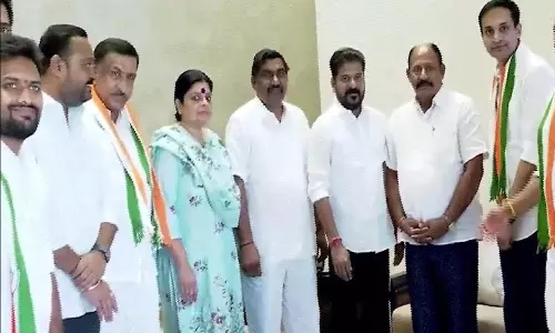 గుత్తా ఫ్యామిలీ కూడా హ్యాండిచ్చేసిందిగా!