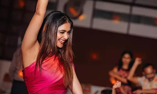 Keerthy Sureshs Viral Dance Day Photoshoot