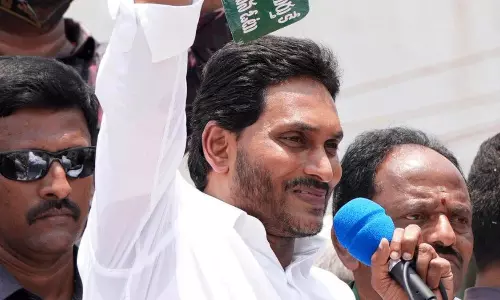 జగన్ ముందు అద్భుతమైన అరుదైన రికార్డు.. మరి సాధ్యమేనా