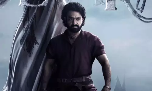 దేవర బిజినెస్.. న్యూ స్ట్రాటజీతో డీల్స్ క్లోజ్..?