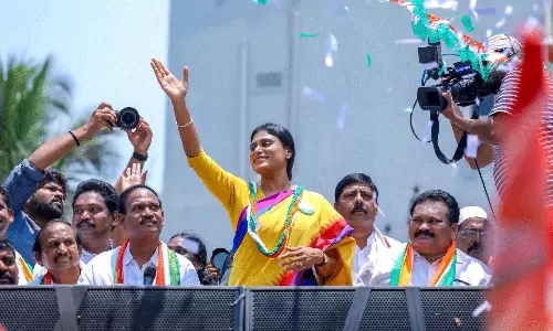 జగన్  కు షర్మిళ బహిరంగ లేఖ... తెరపైకి తొమ్మిది ప్రశ్నలు!