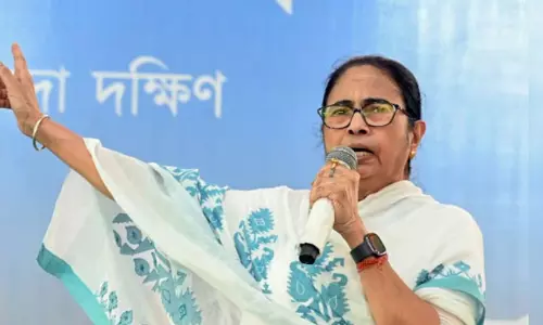 ఈవీఎంలపై మమతా బెనర్జీ సంచలన ఆరోపణలు!